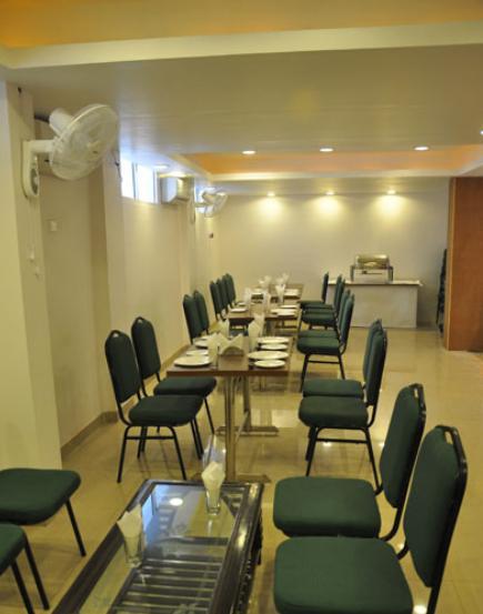 ורנאסי Nirvana Hotel מראה חיצוני תמונה